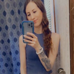 Meet your Posher, Emily